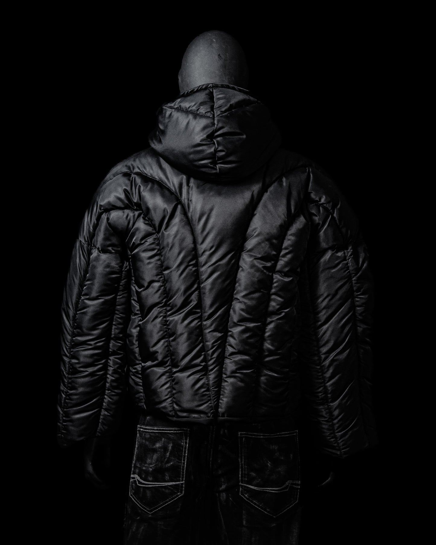 ‘LINEAR’ PUFFER JACKET