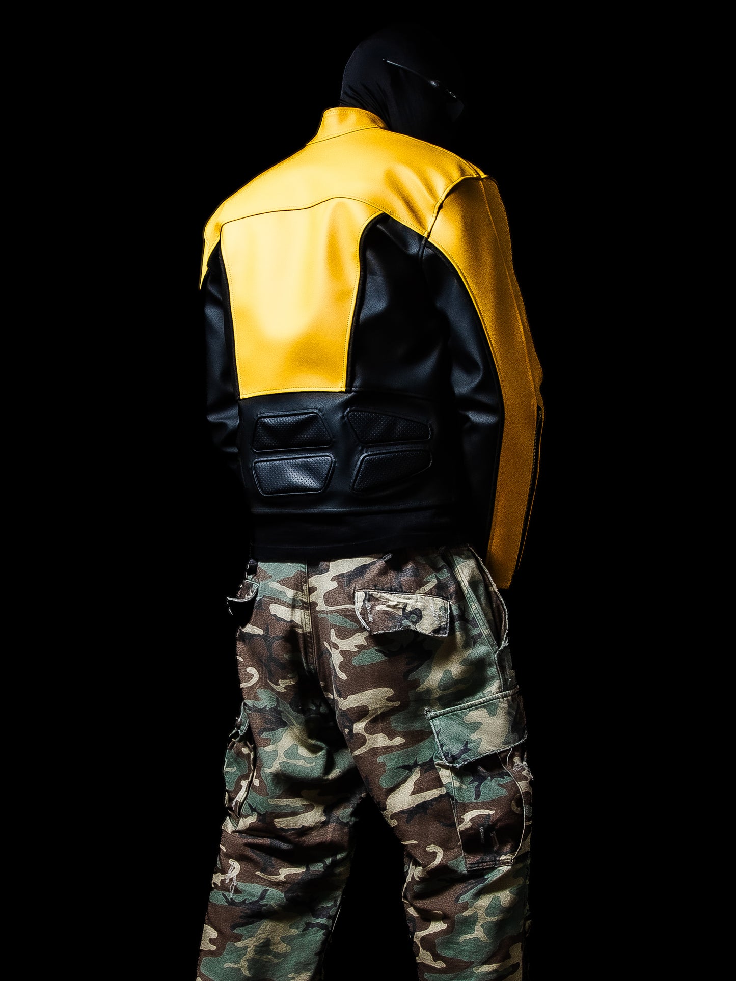 ‘LINEAR’ LEATHER JACKET [YLW]