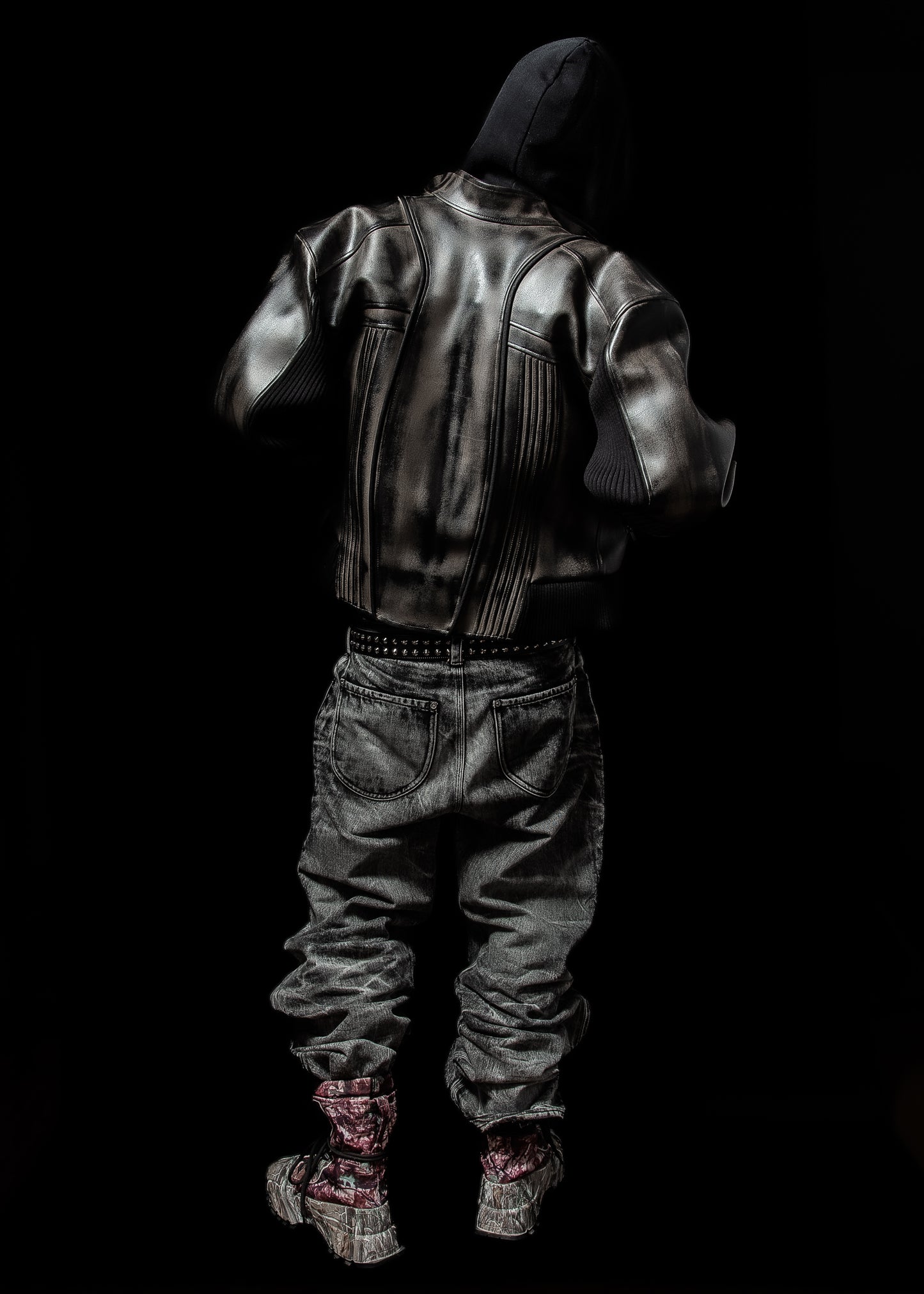 ‘LINEAR’ LEATHER KNITTED JACKET
