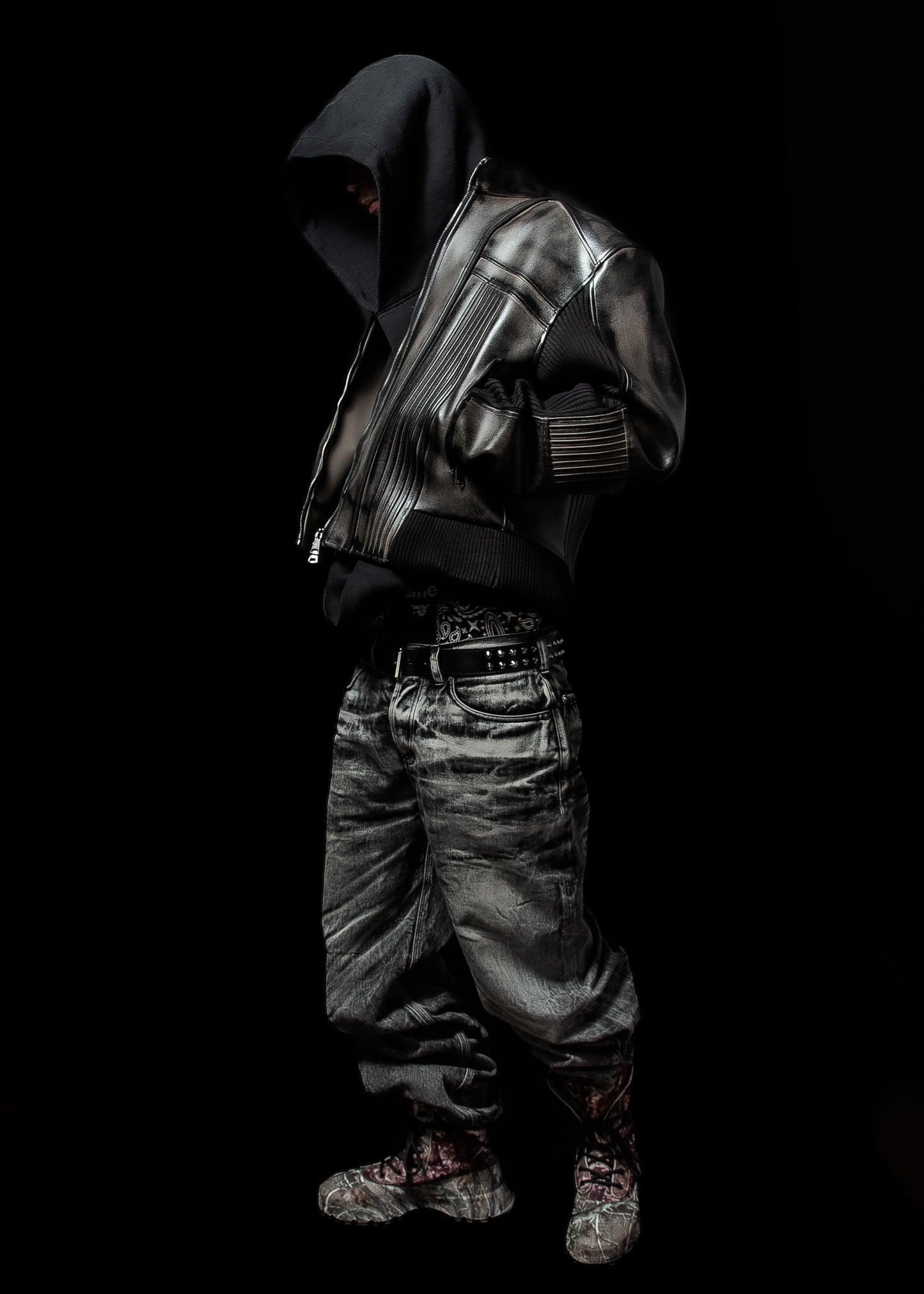‘LINEAR’ LEATHER KNITTED JACKET