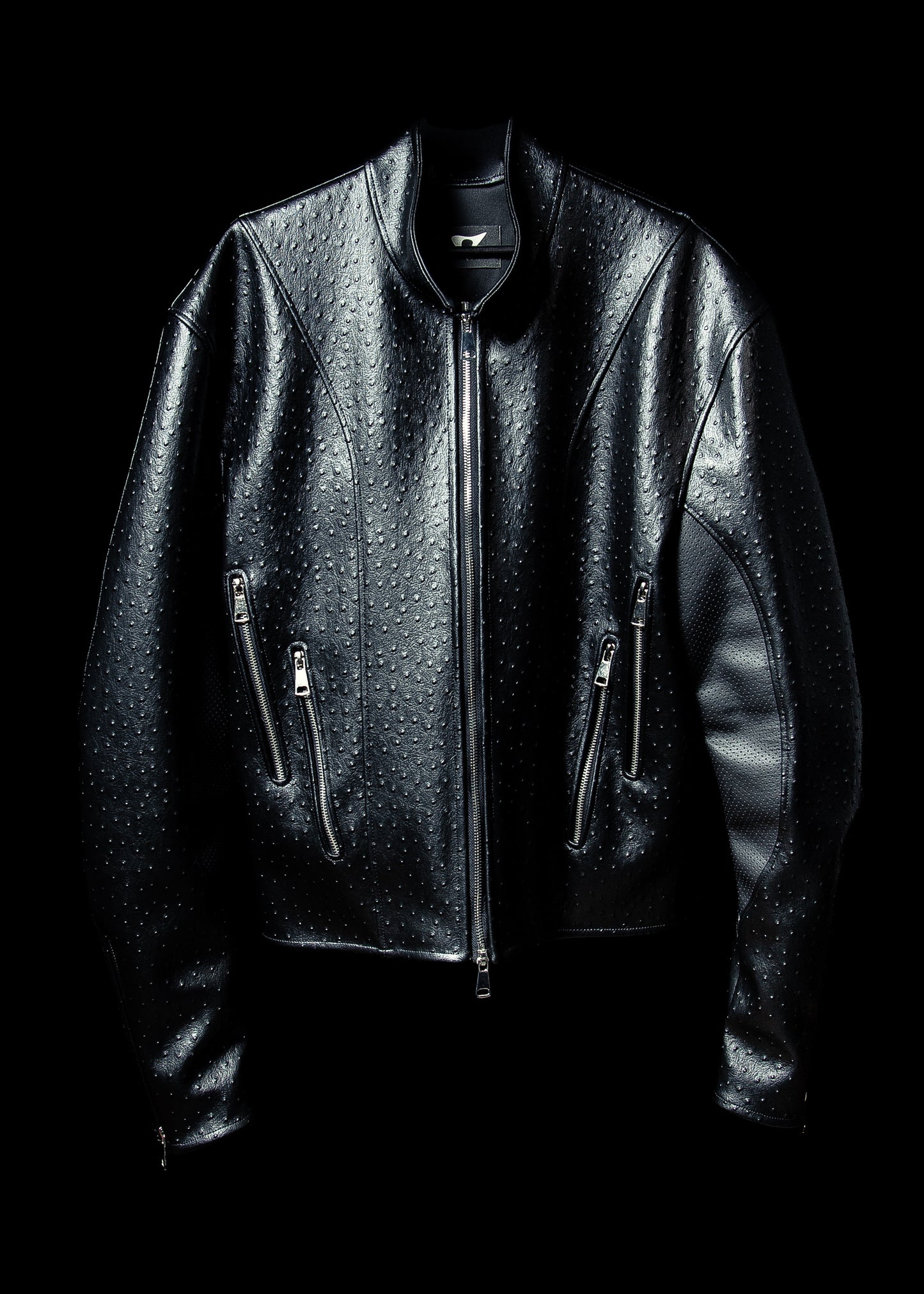 ‘OSTRICH’ LEATHER JACKET [BLACK]